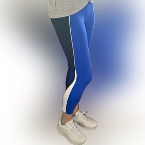 Athleta Blue and Black Athletic 3/4 Leggings Womens M tall